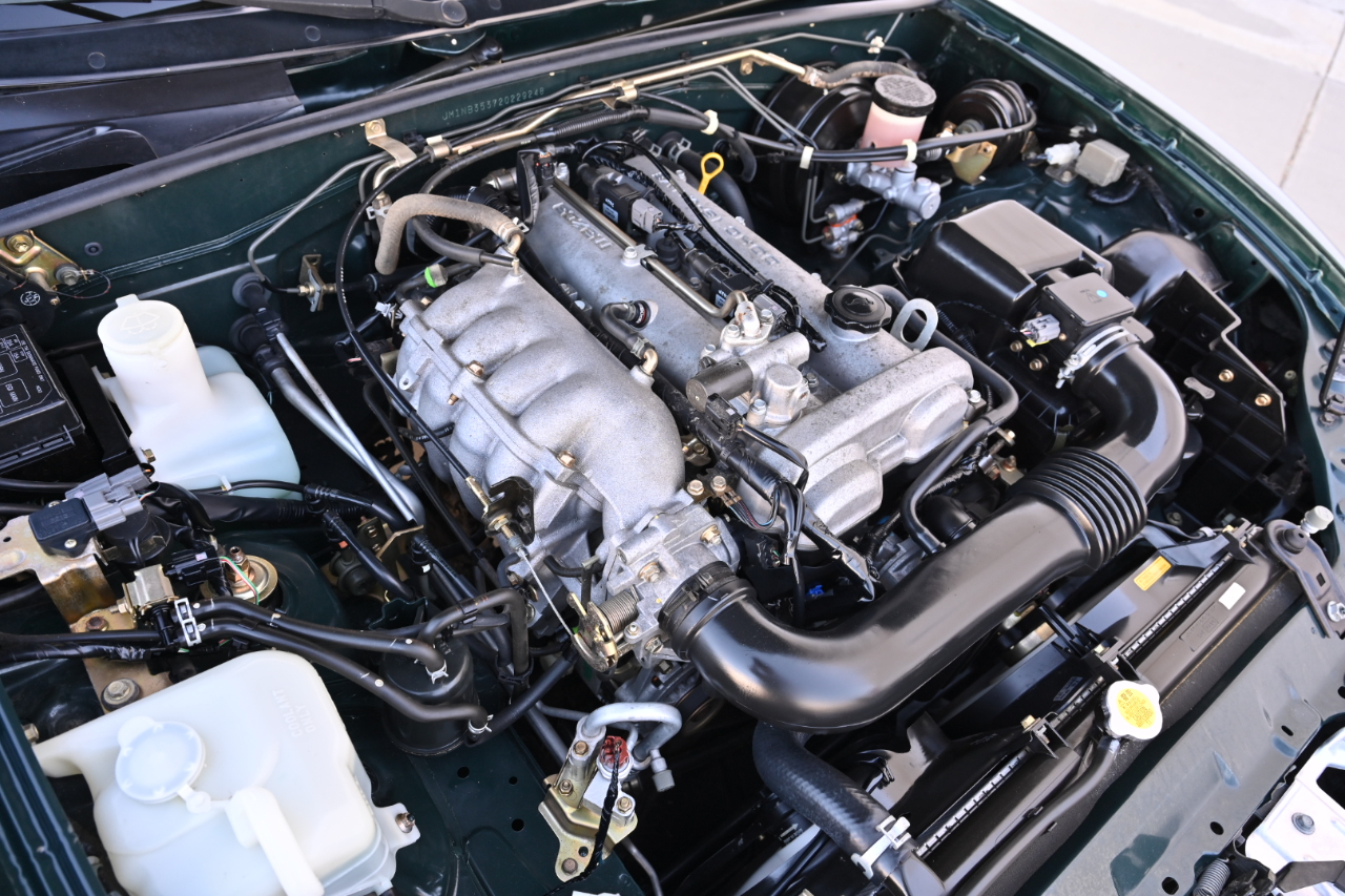 Mazda MX-5 Miata  2002