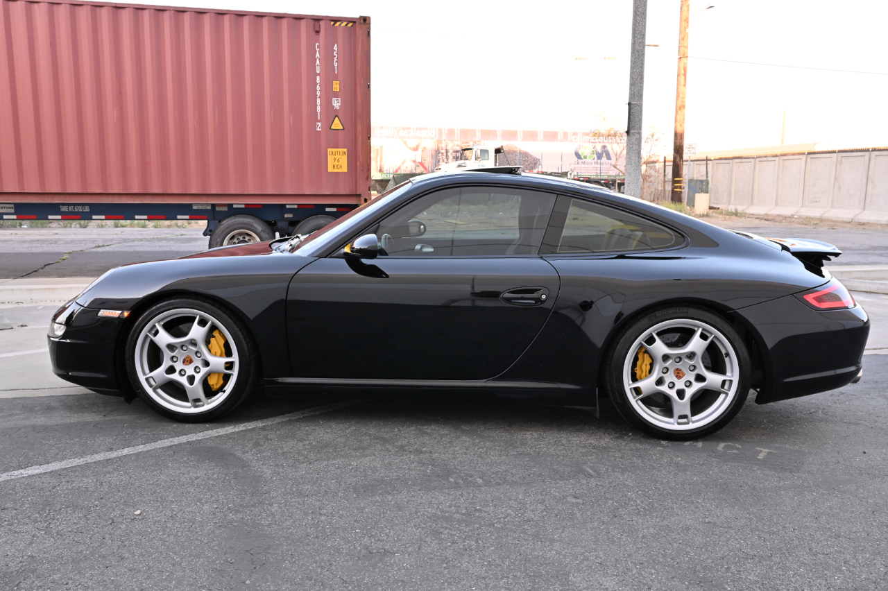 Porsche 911  2005