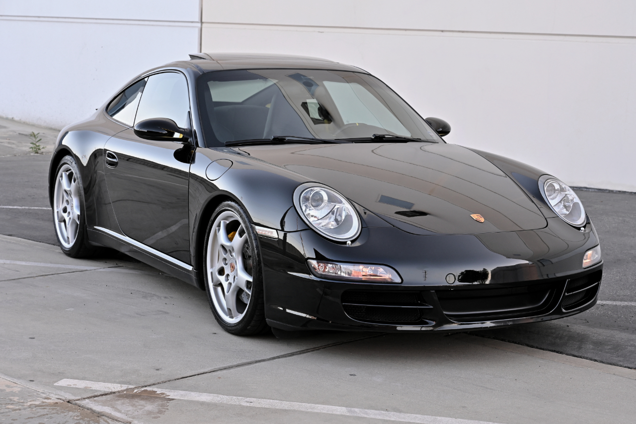 Porsche 911  2005