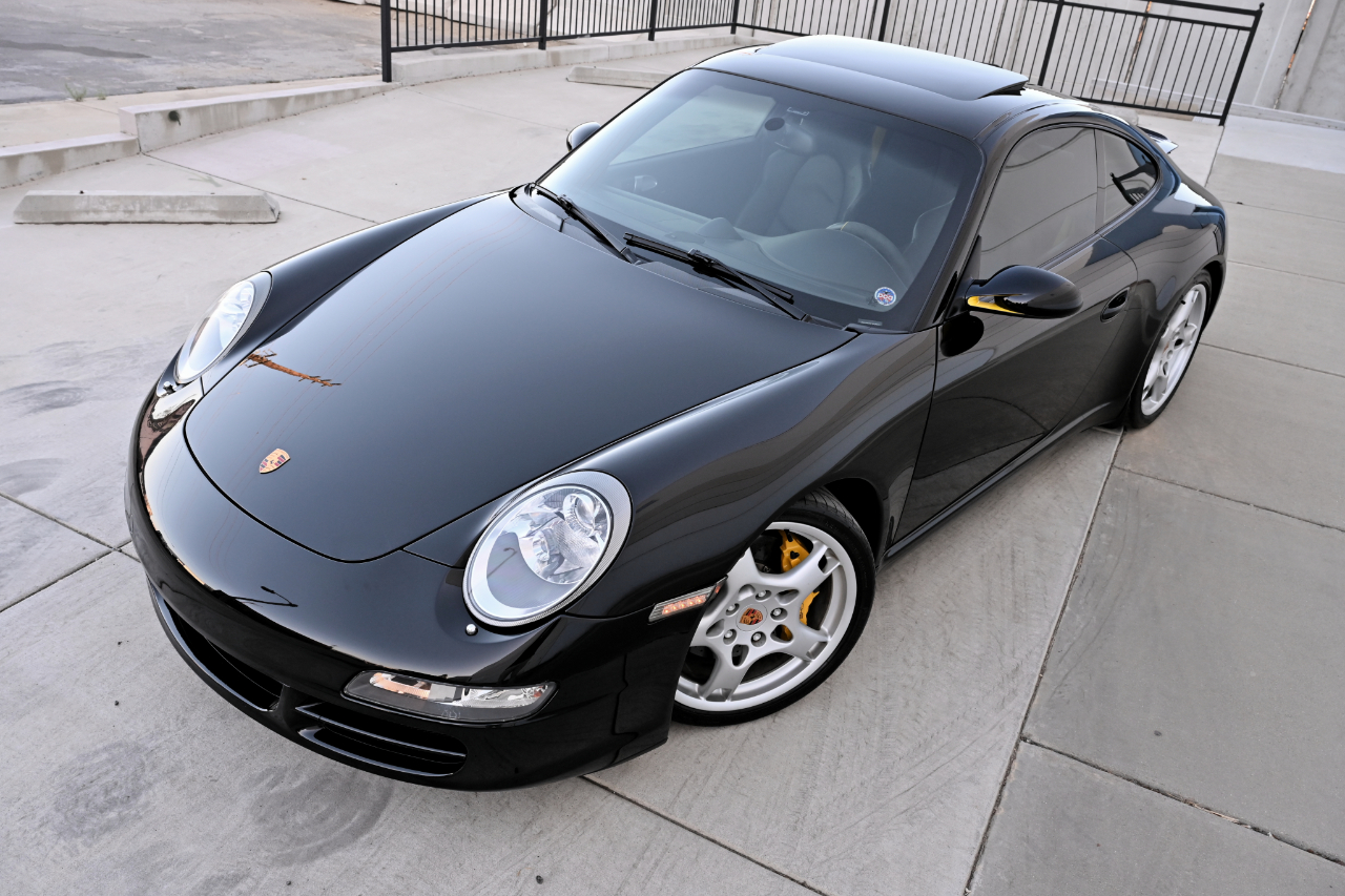 Porsche 911  2005