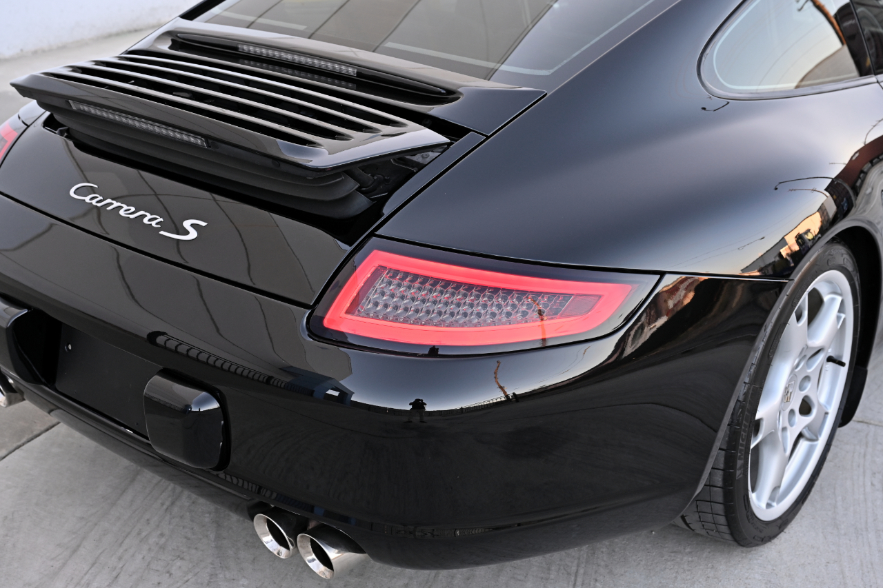 Porsche 911  2005