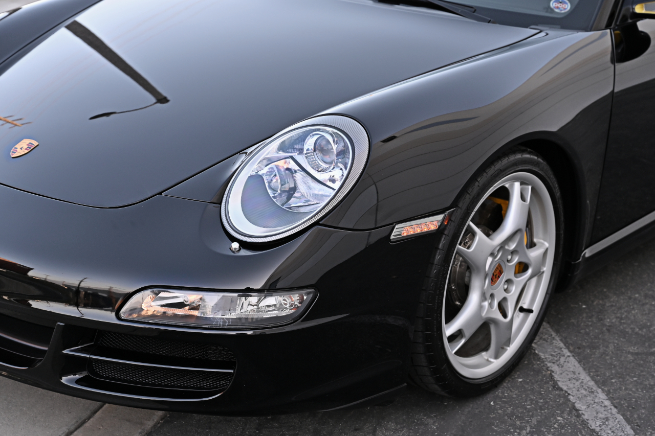 Porsche 911  2005