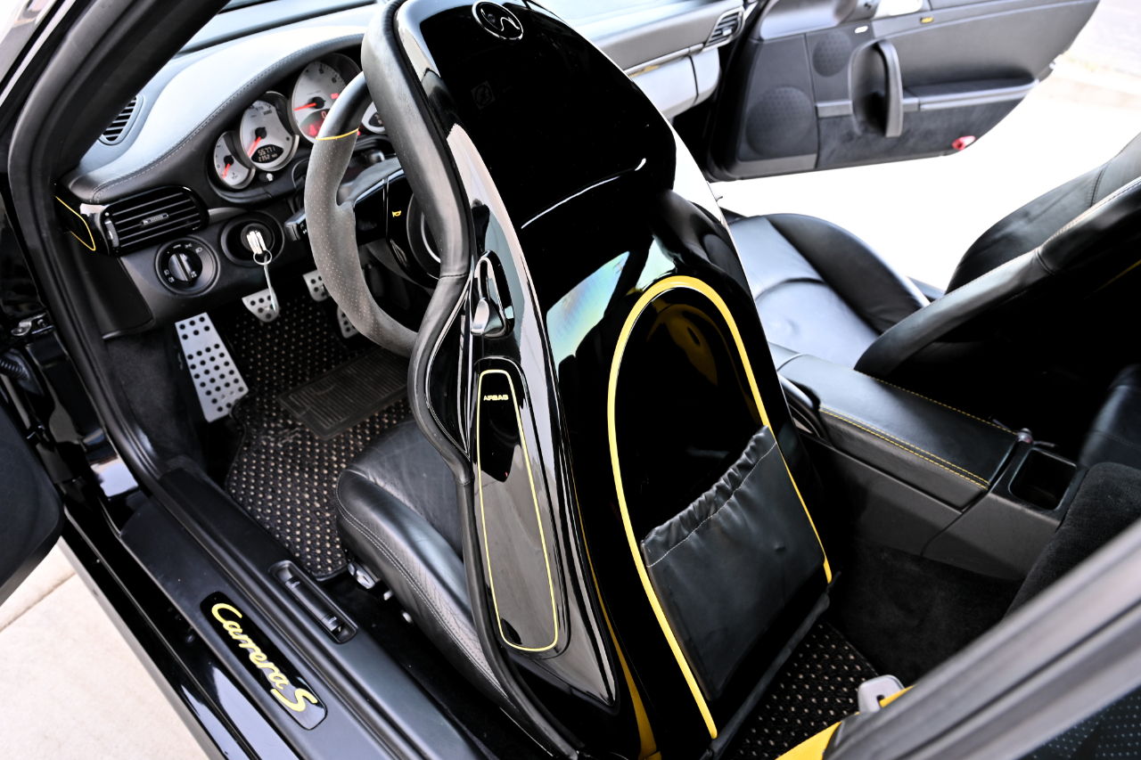 Porsche 911  2005