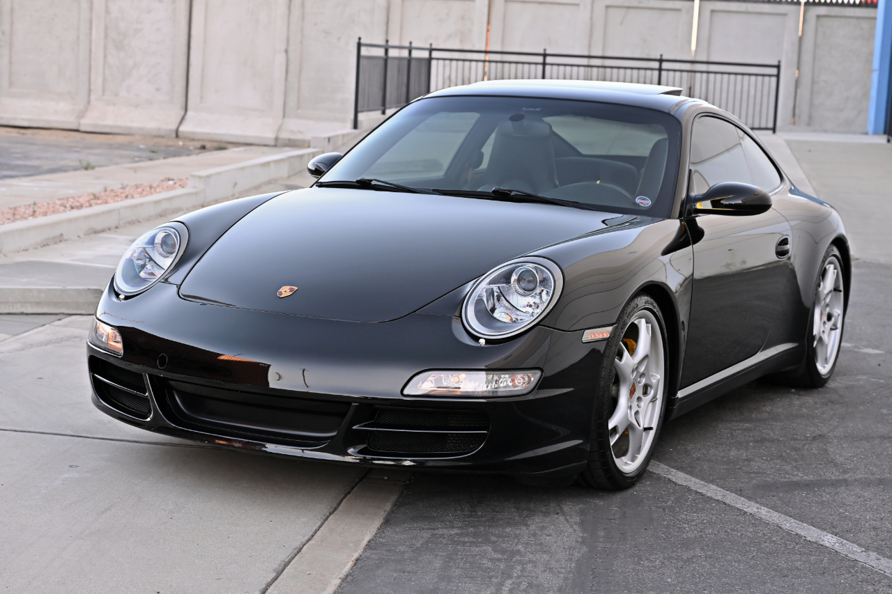 Porsche 911  2005