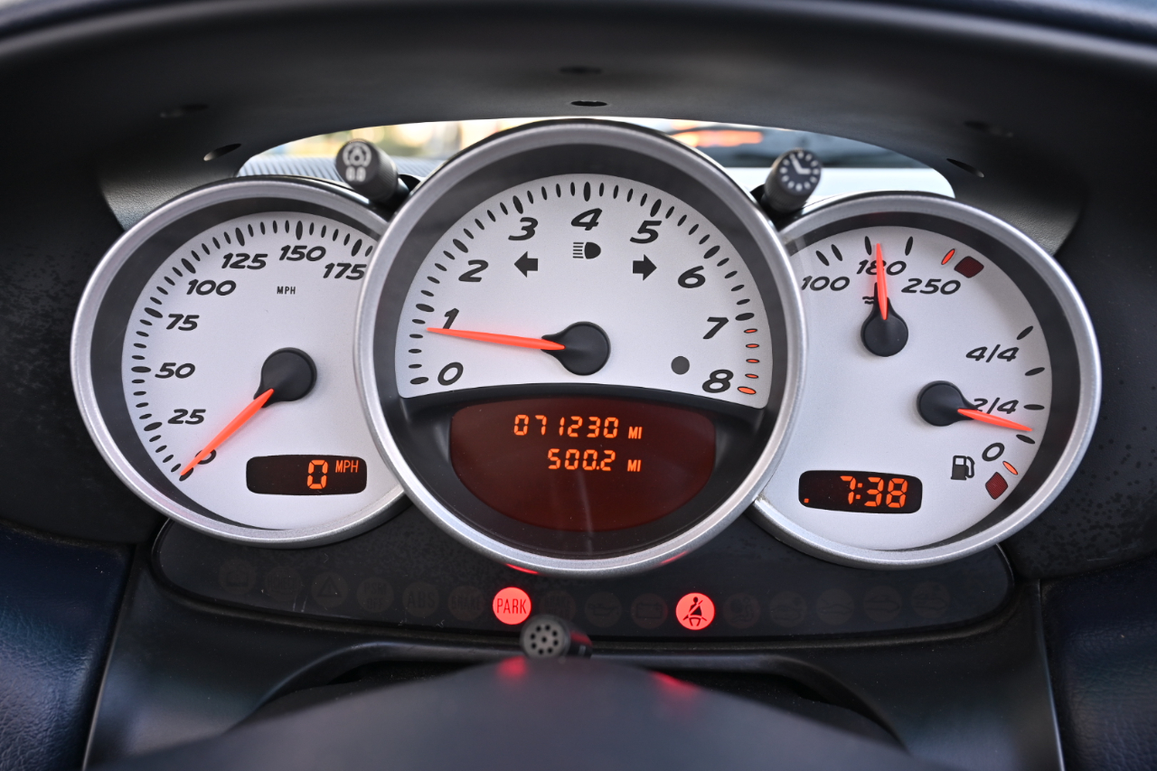Porsche Boxster  2003