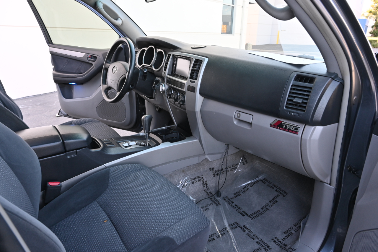 Toyota 4Runner  2003