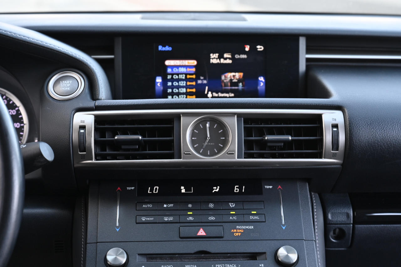 Lexus IS 250  2015