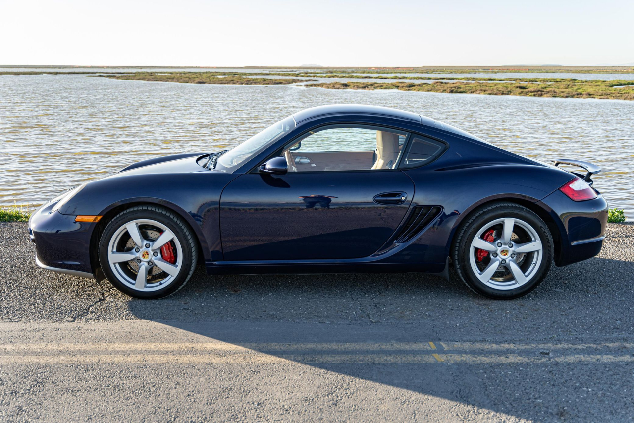 Porsche Cayman  2006
