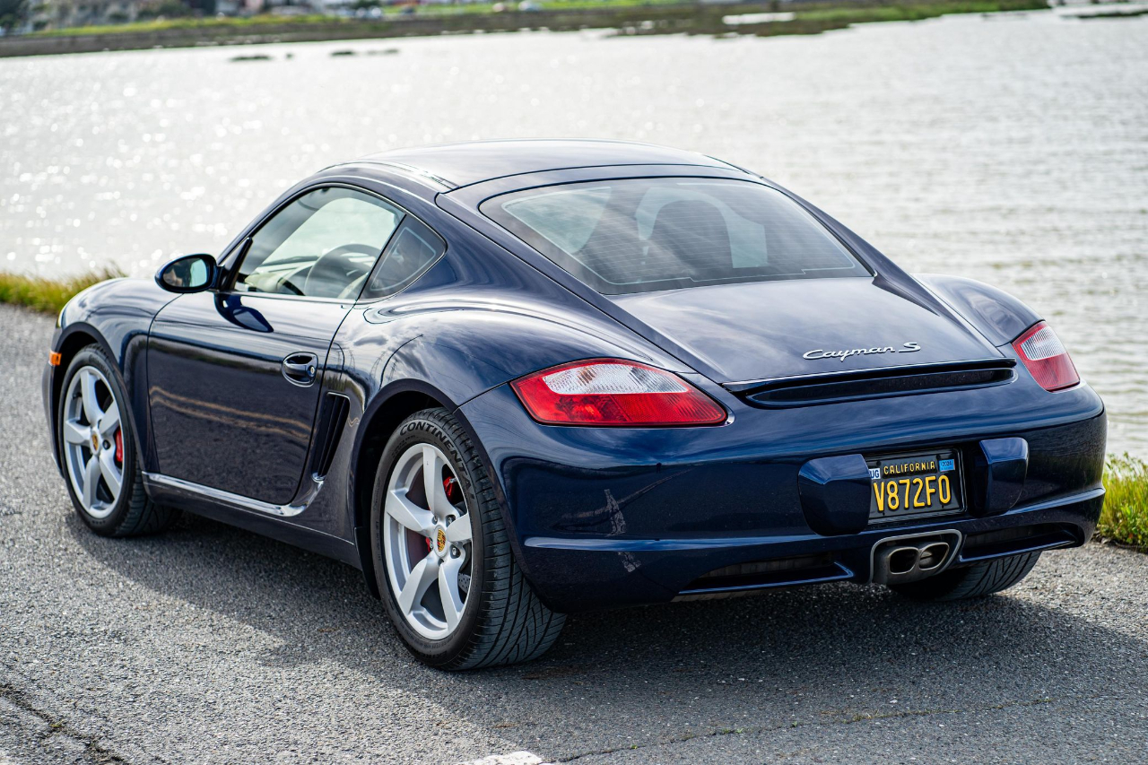 Porsche Cayman  2006