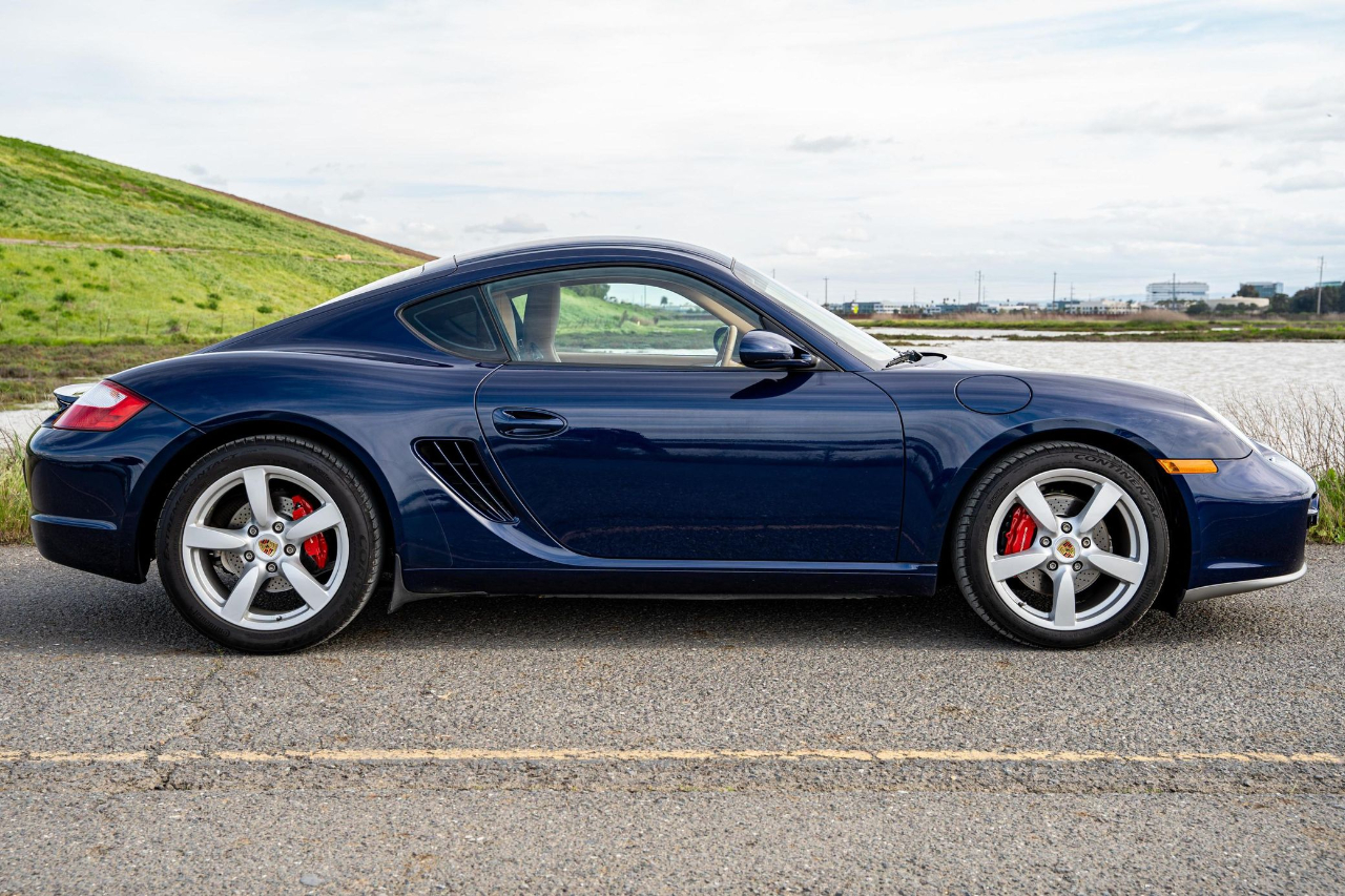 Porsche Cayman  2006
