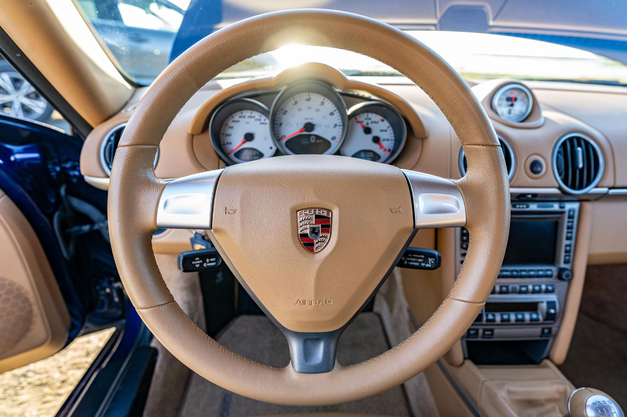 Porsche Cayman  2006