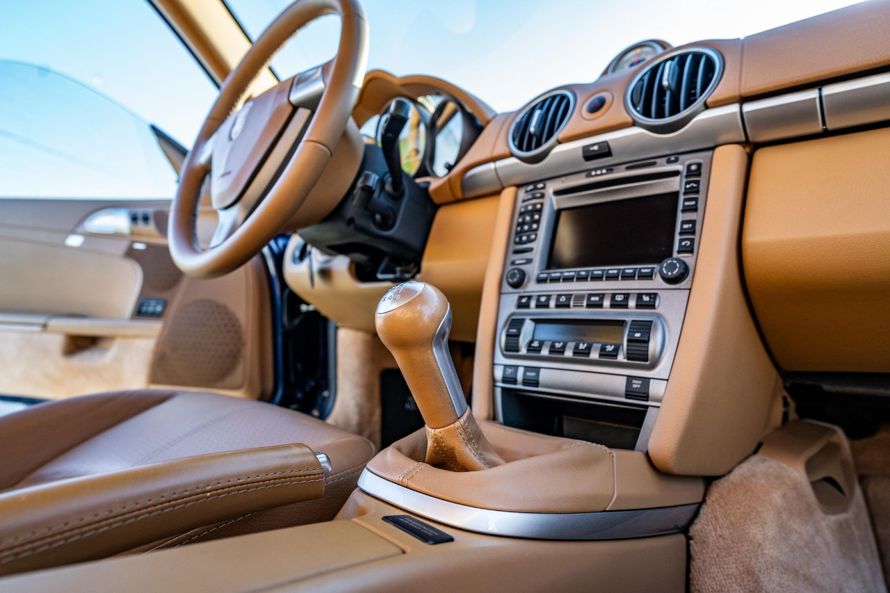 Porsche Cayman  2006