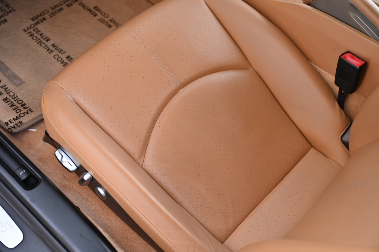 Porsche Cayman  2006