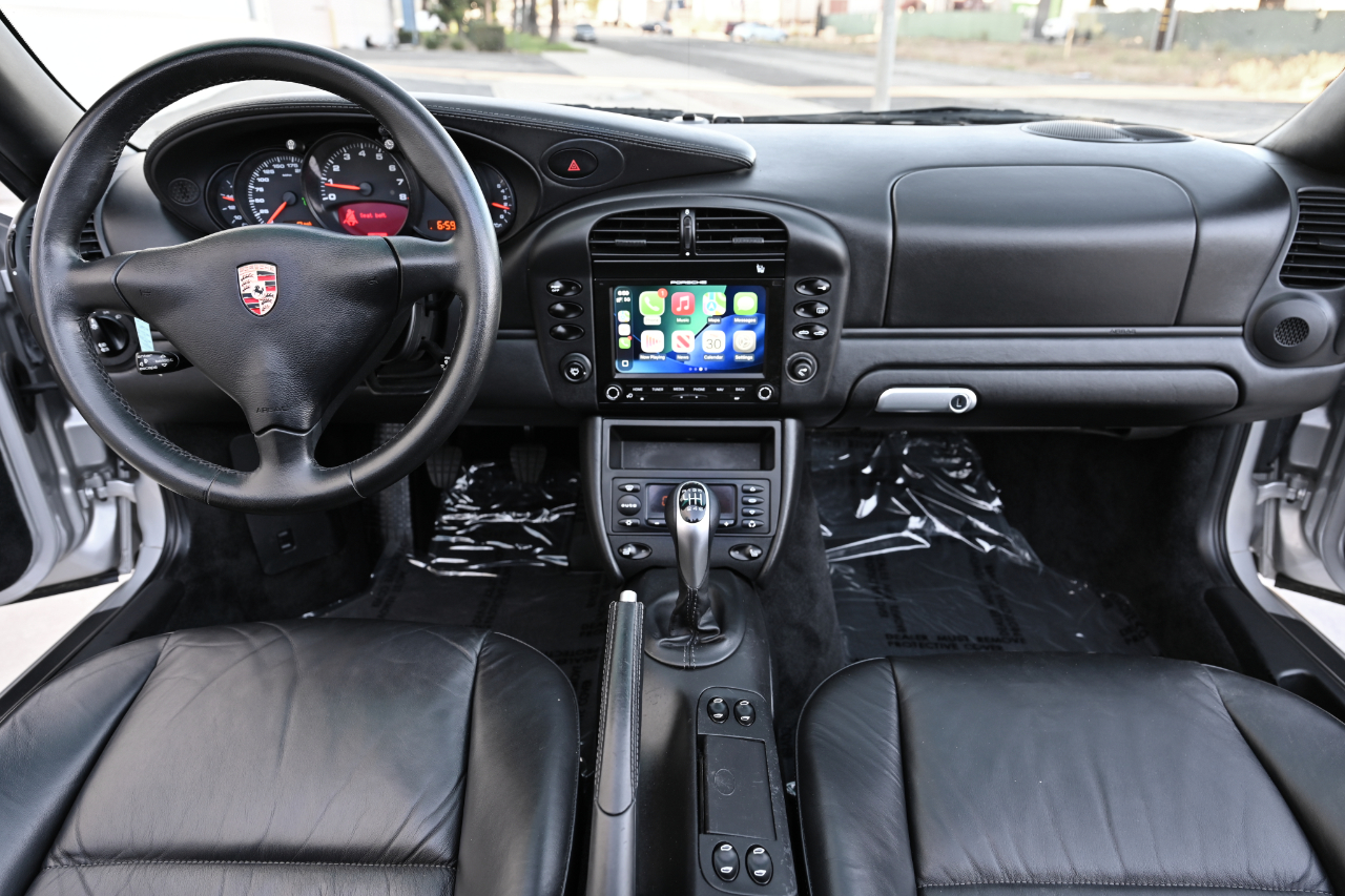 Porsche 911  2004