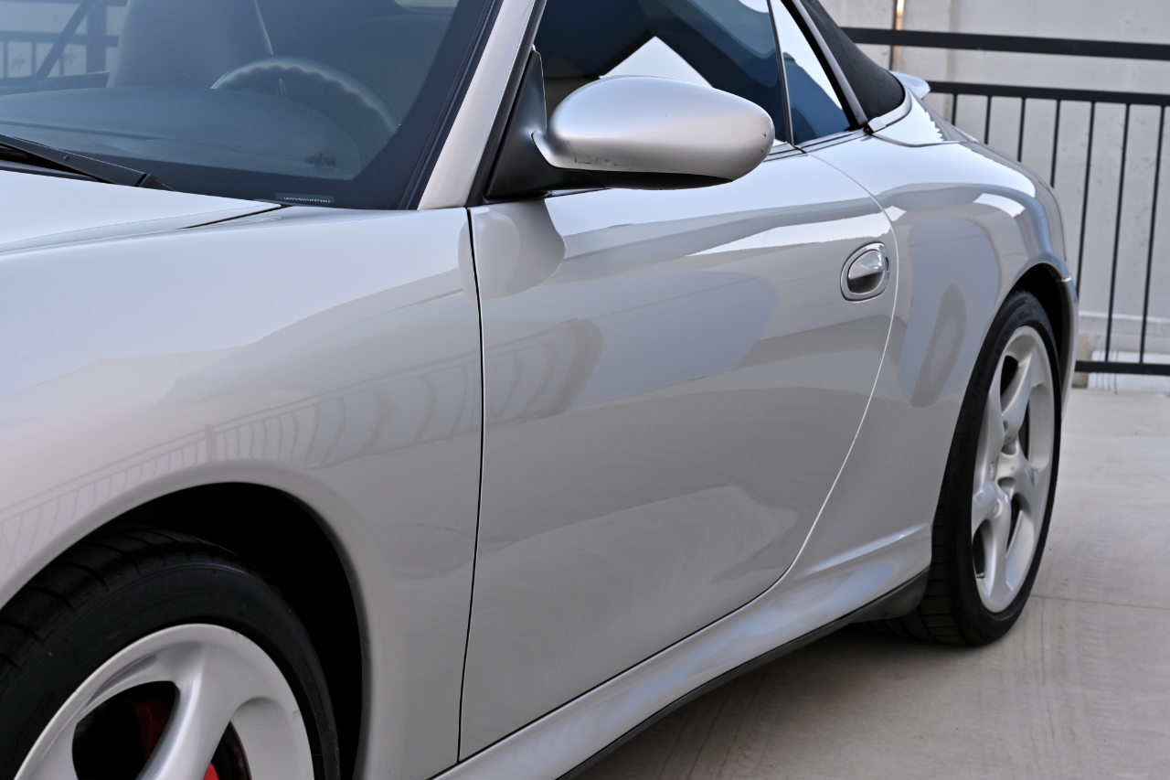 Porsche 911  2004