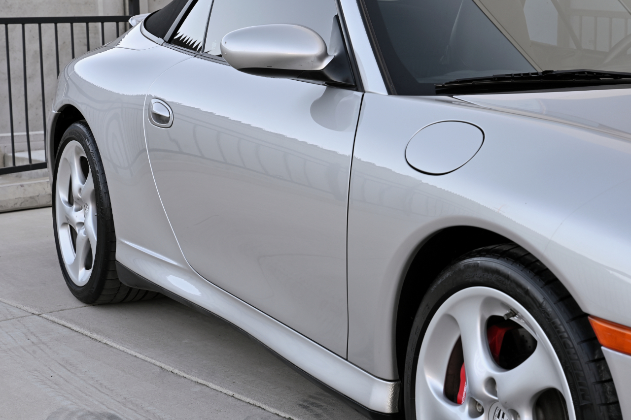 Porsche 911  2004