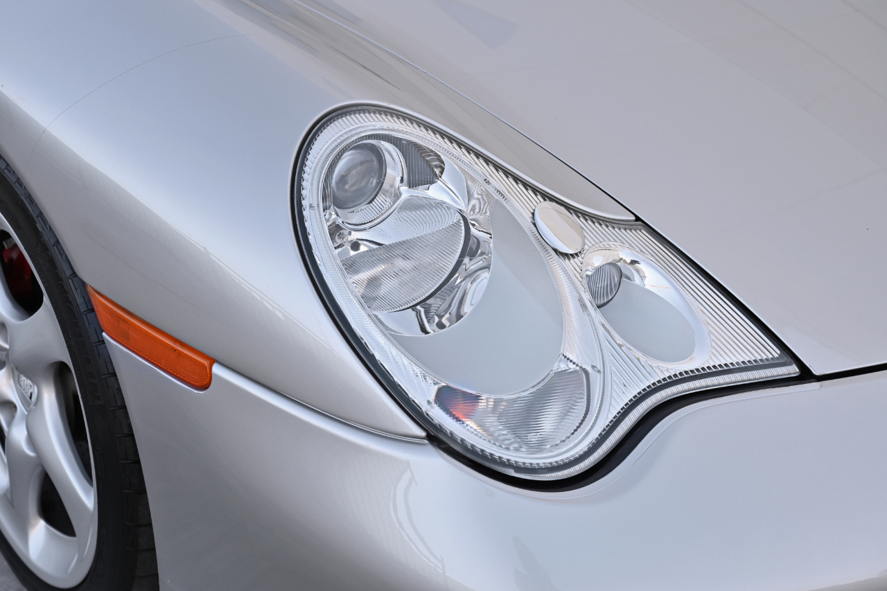 Porsche 911  2004