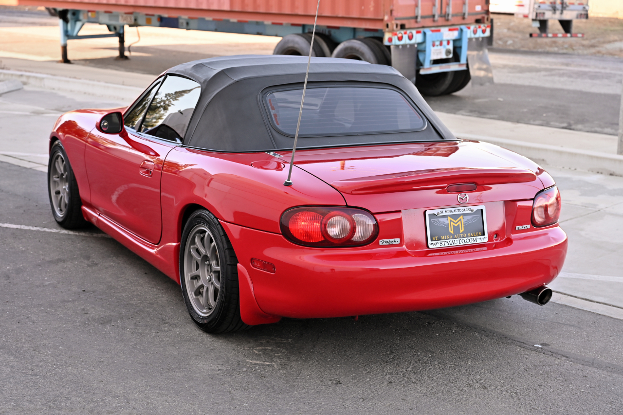 Mazda MX-5 Miata  2001