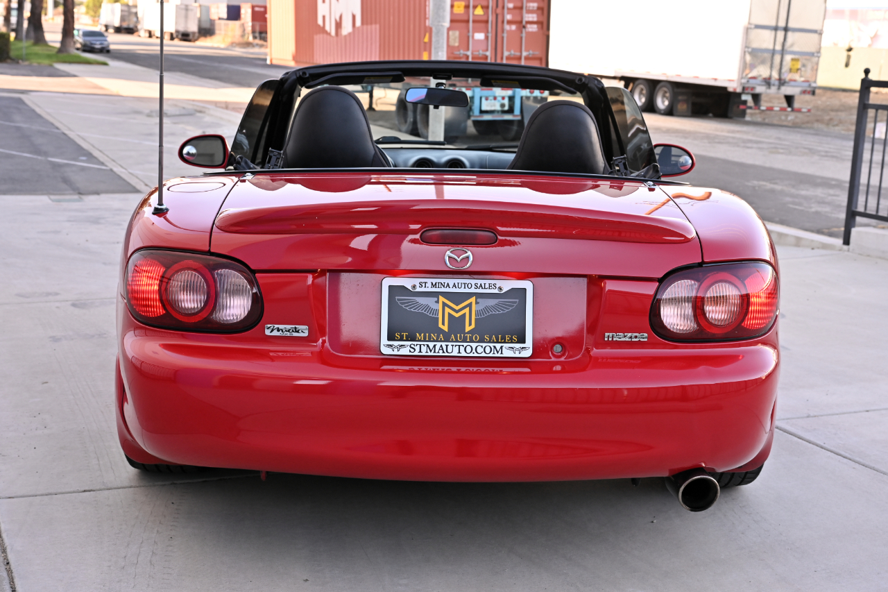 Mazda MX-5 Miata  2001