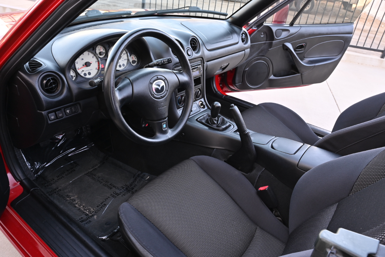 Mazda MX-5 Miata  2001