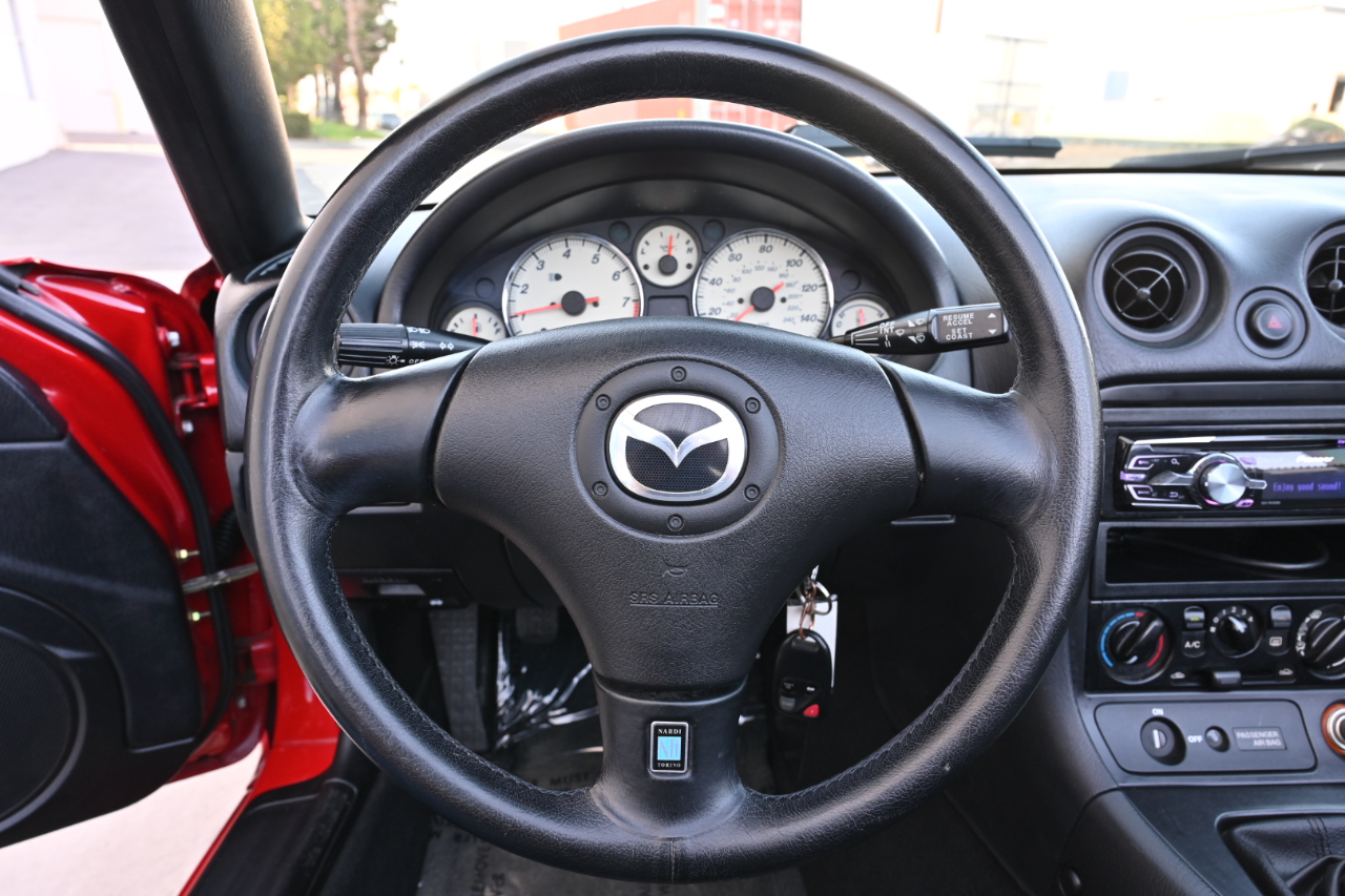 Mazda MX-5 Miata  2001