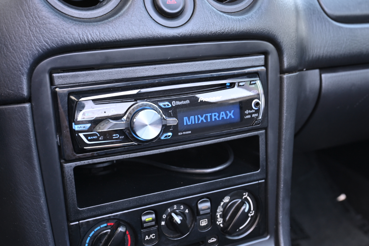Mazda MX-5 Miata  2001