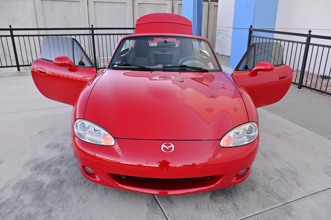Mazda MX-5 Miata  2001