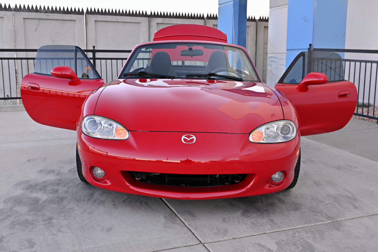 Mazda MX-5 Miata  2001