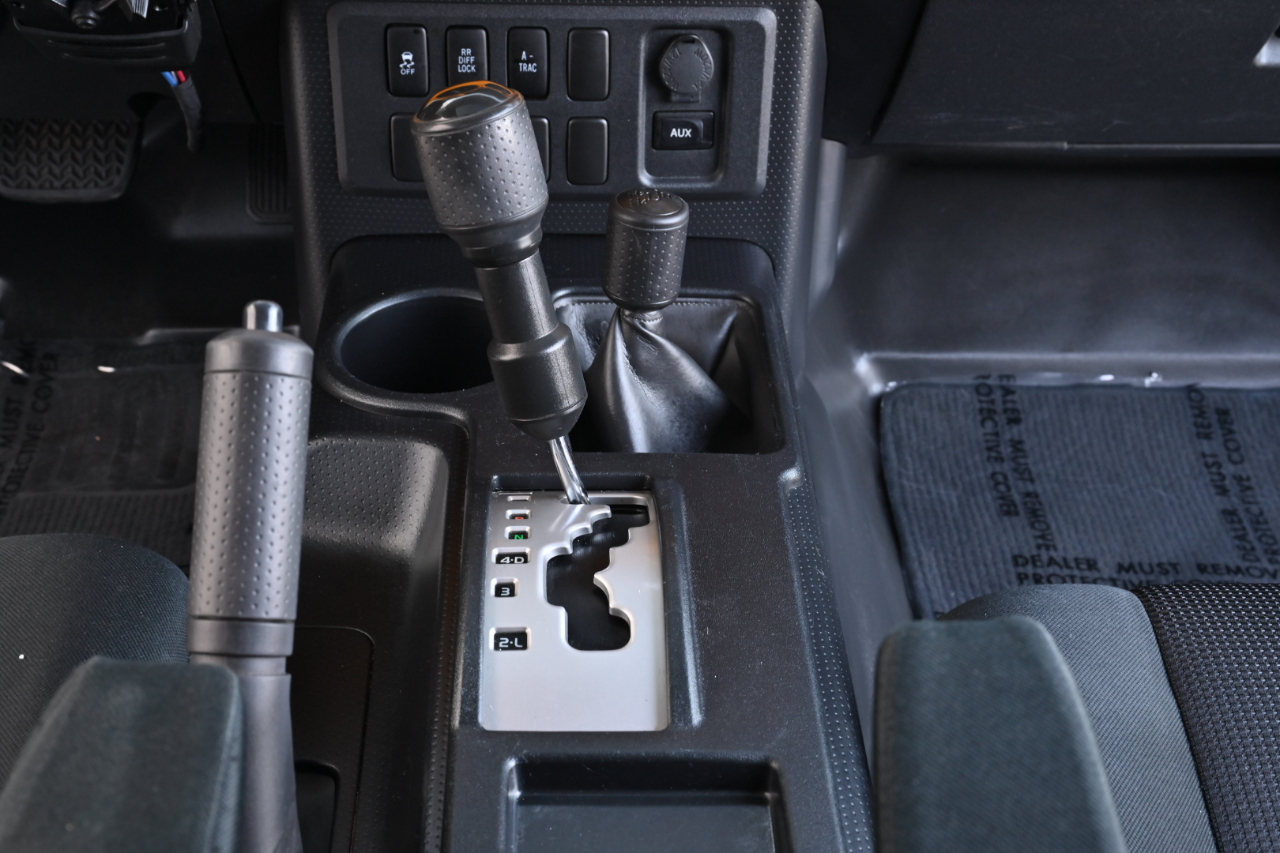 Toyota FJ Cruiser 4WD 2010
