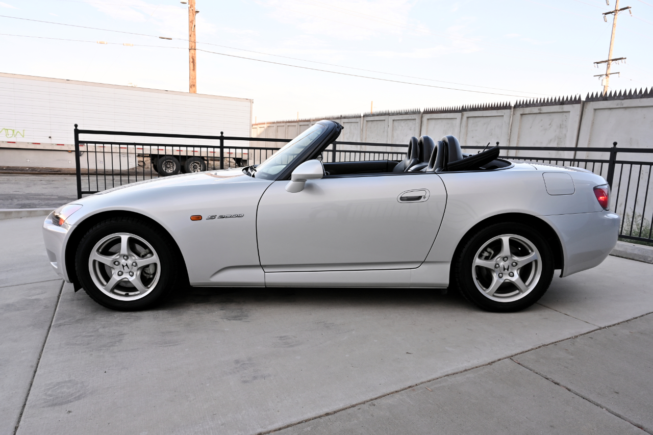 Honda S2000 Roadster 2002