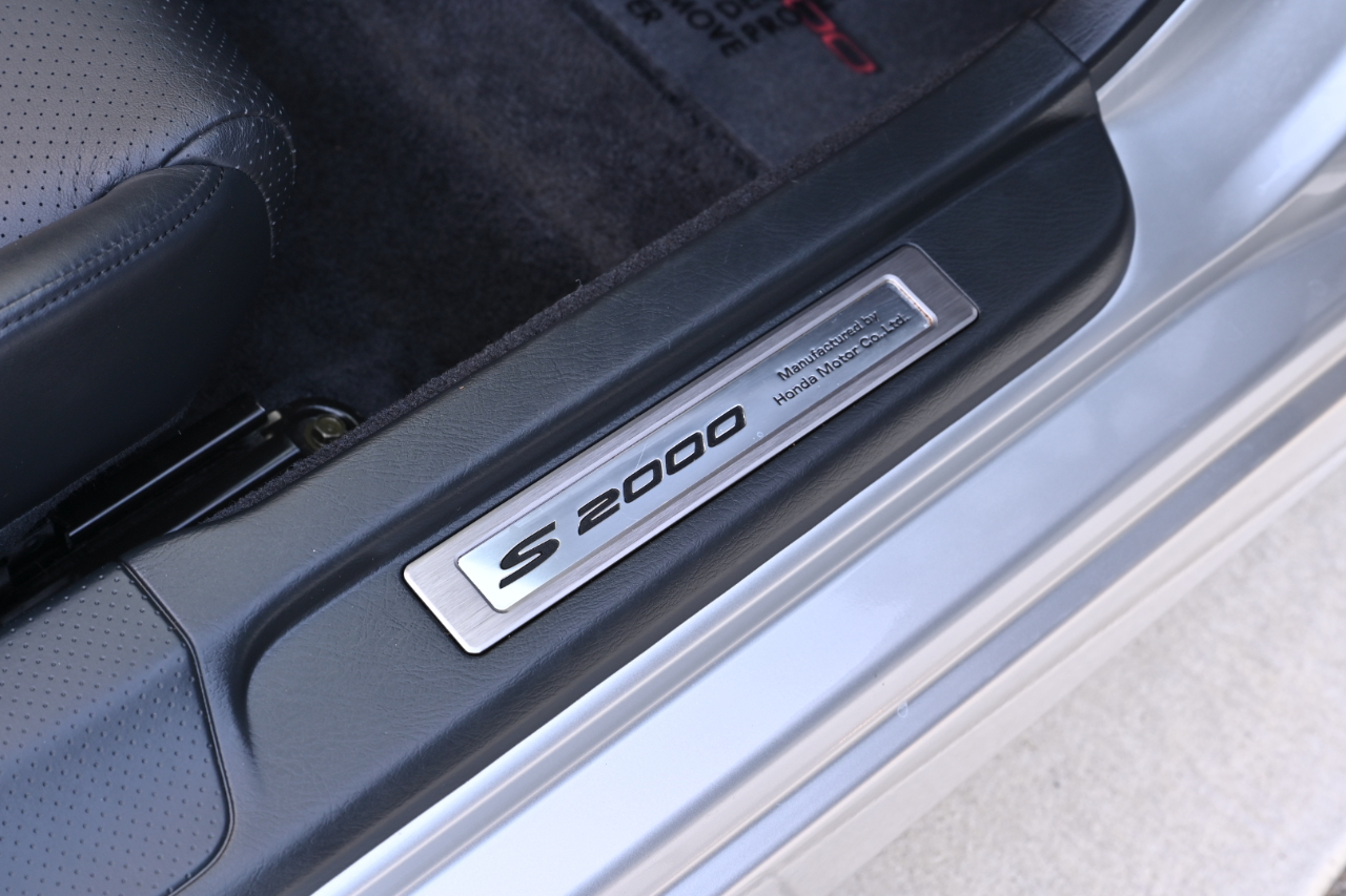 Honda S2000 Roadster 2002