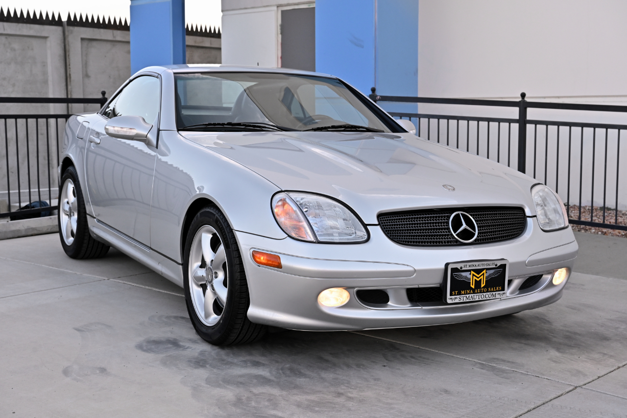 Mercedes-Benz SLK-Class 2dr Roadster 3.2L 2002
