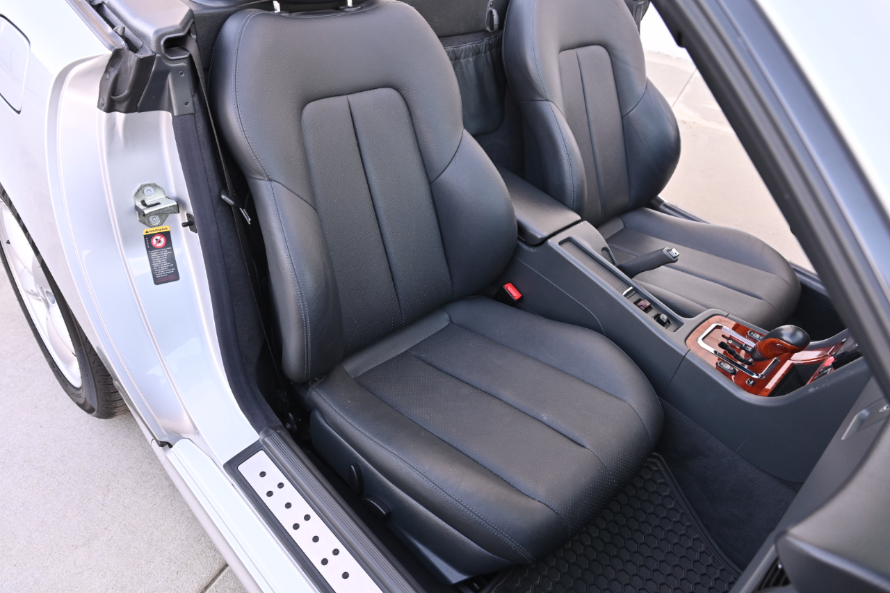 Mercedes-Benz SLK-Class 2dr Roadster 3.2L 2002
