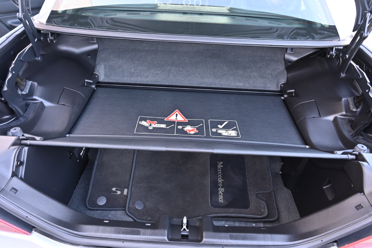 Mercedes-Benz SLK-Class 2dr Roadster 3.2L 2002