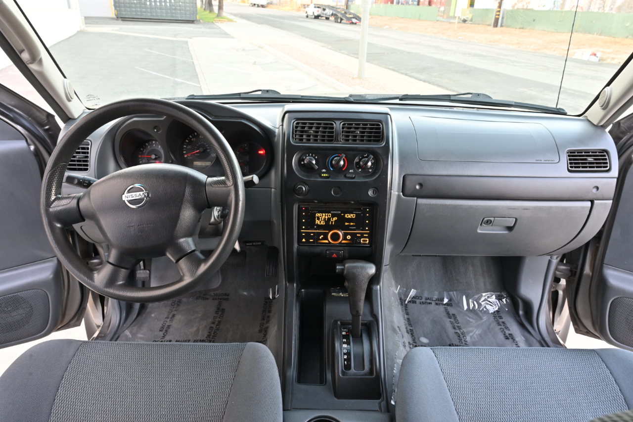 Nissan Frontier 2WD XE King Cab V6 Auto Desert Runner 2003