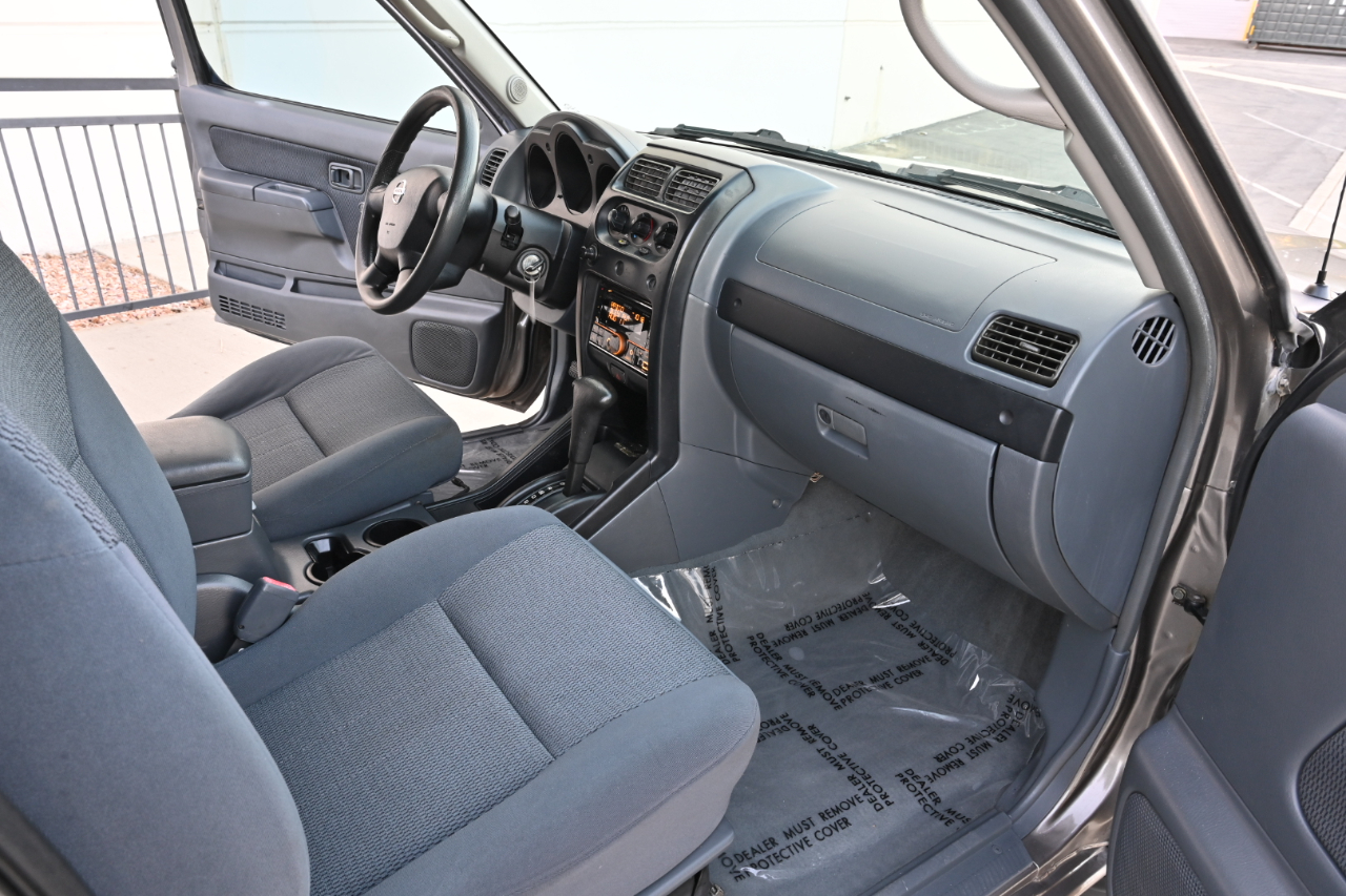 Nissan Frontier 2WD XE King Cab V6 Auto Desert Runner 2003
