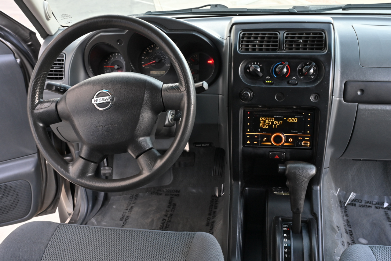 Nissan Frontier 2WD XE King Cab V6 Auto Desert Runner 2003