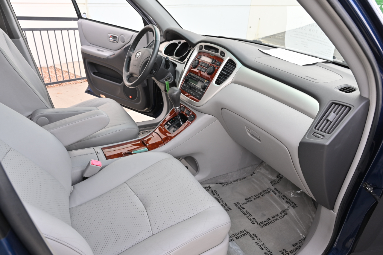Toyota Highlander  2005
