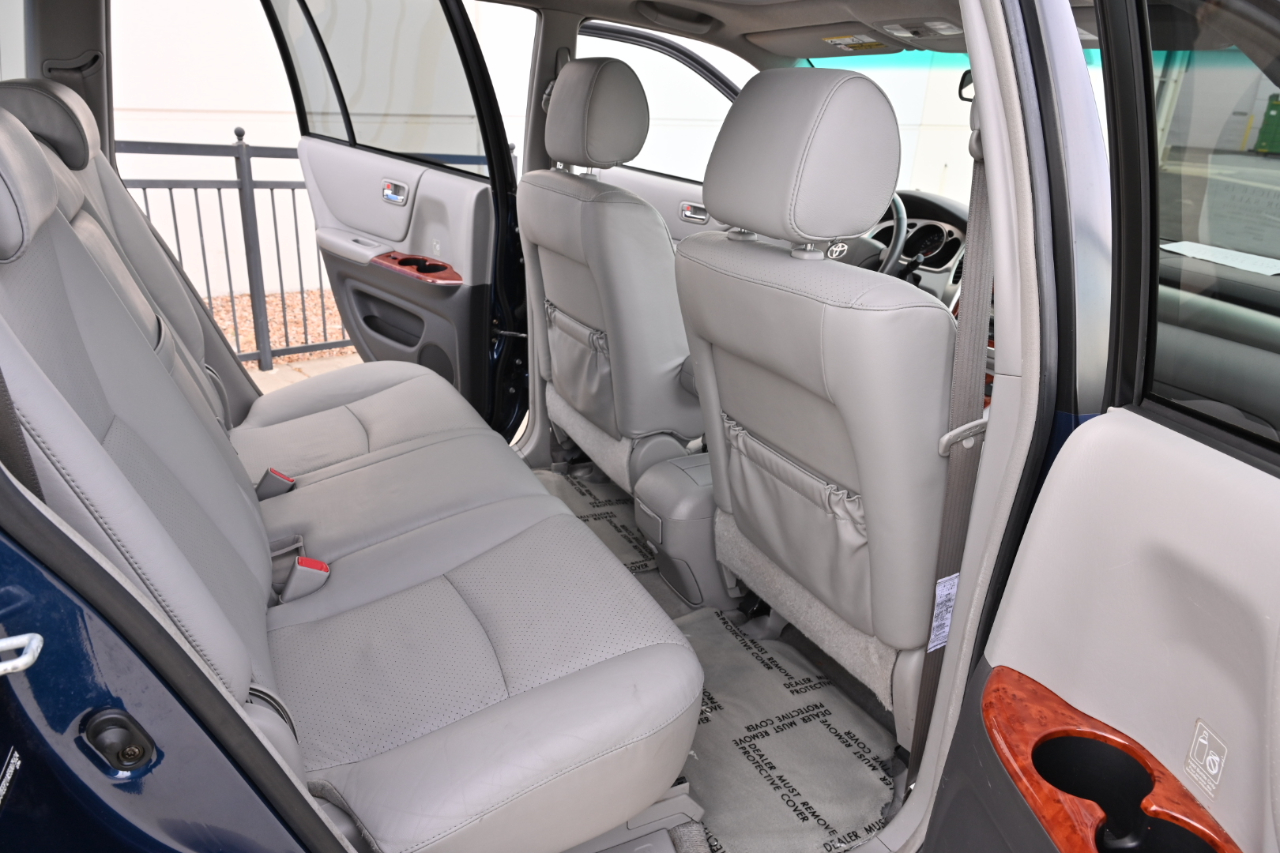Toyota Highlander  2005