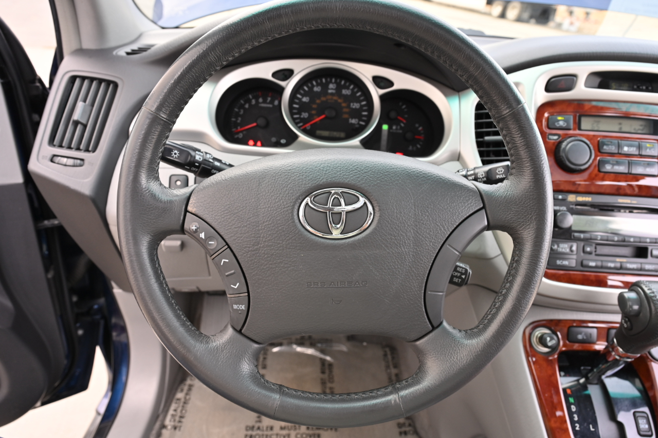 Toyota Highlander  2005