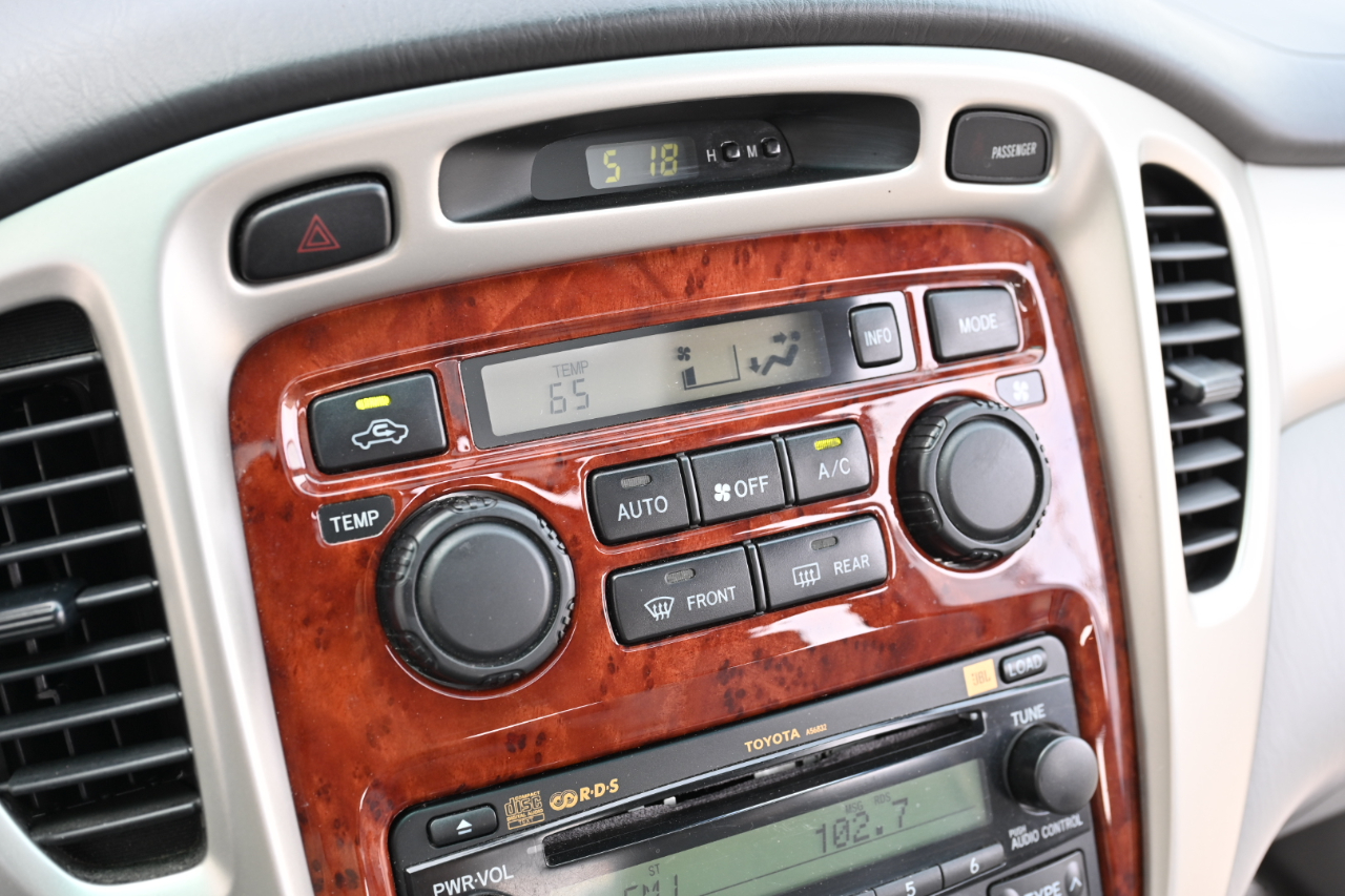 Toyota Highlander  2005
