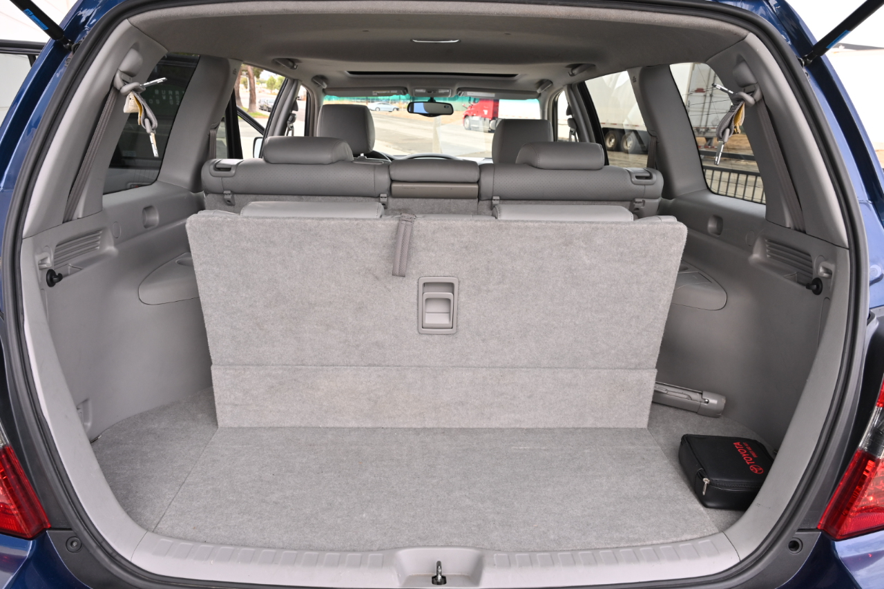Toyota Highlander  2005