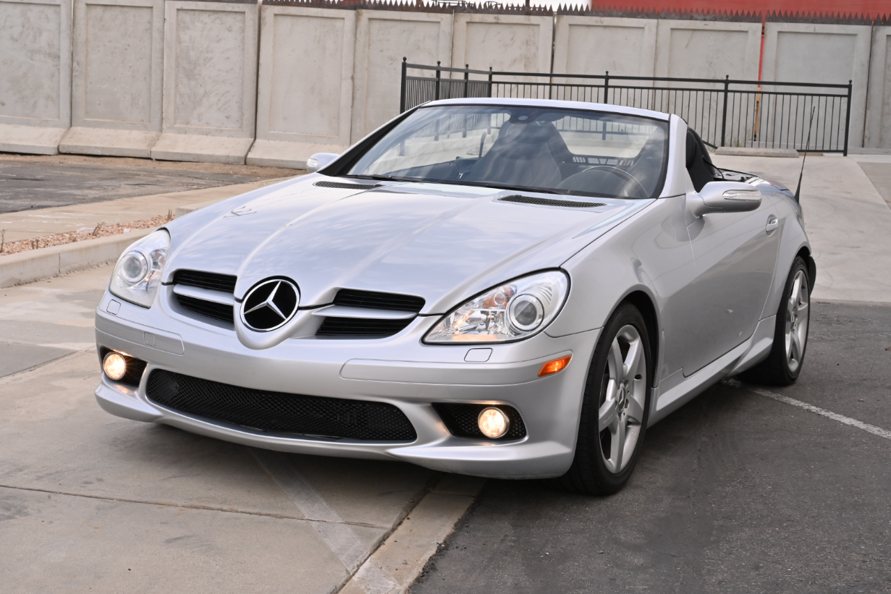 Mercedes-Benz SLK-Class Roadster 3.5L 2005