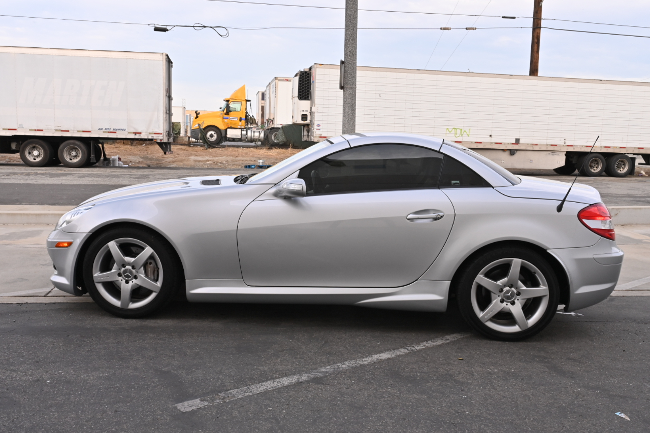 Mercedes-Benz SLK-Class Roadster 3.5L 2005