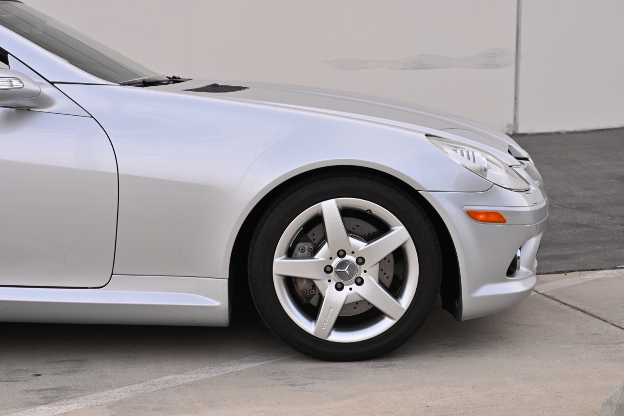 Mercedes-Benz SLK-Class Roadster 3.5L 2005