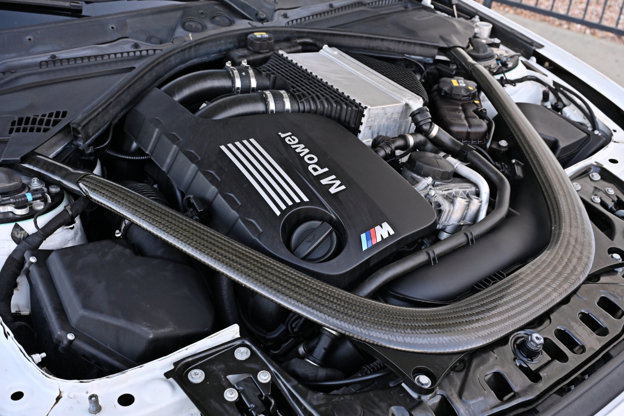 BMW M3  2016