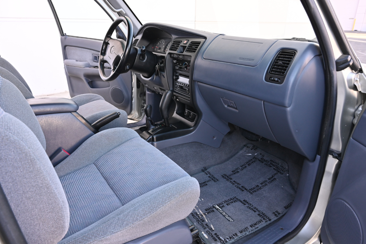 Toyota 4Runner  2000