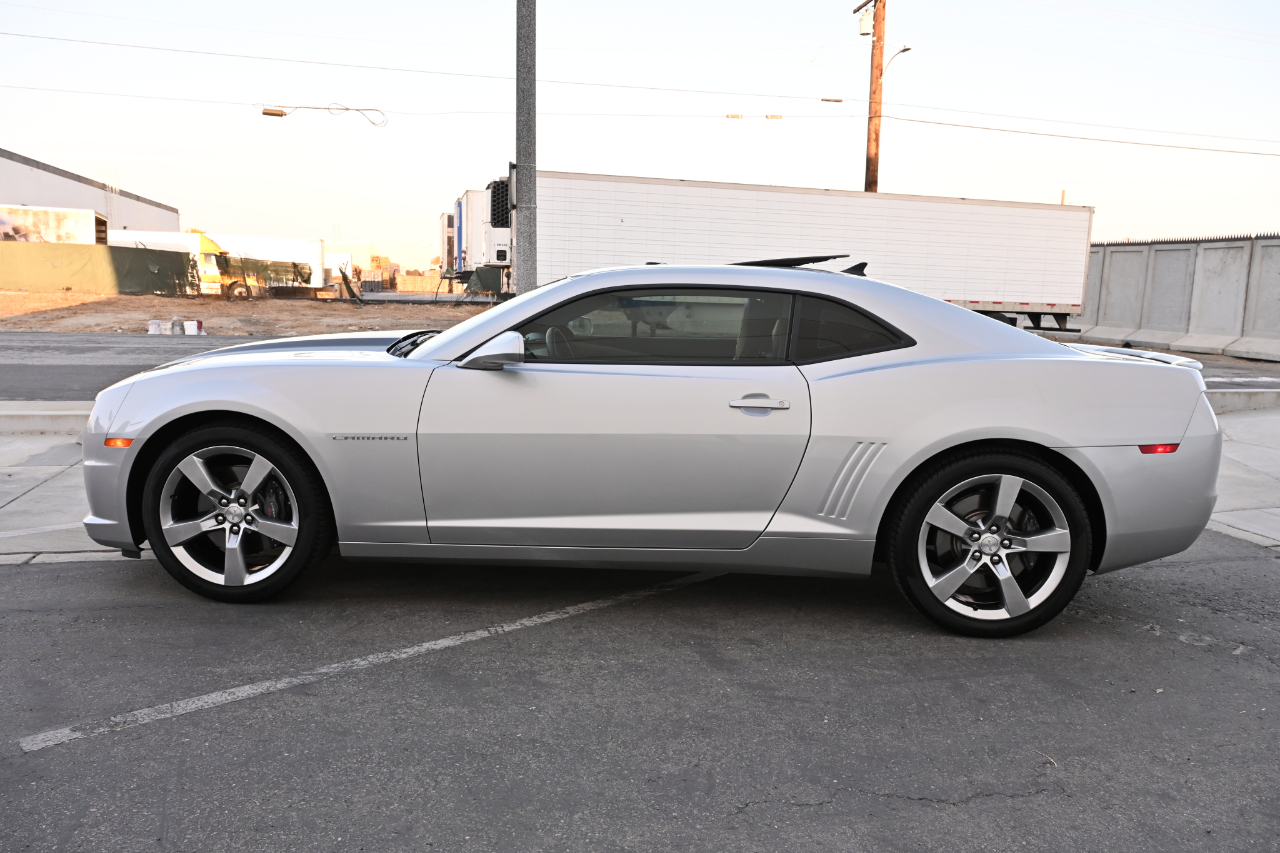 Chevrolet Camaro  2011