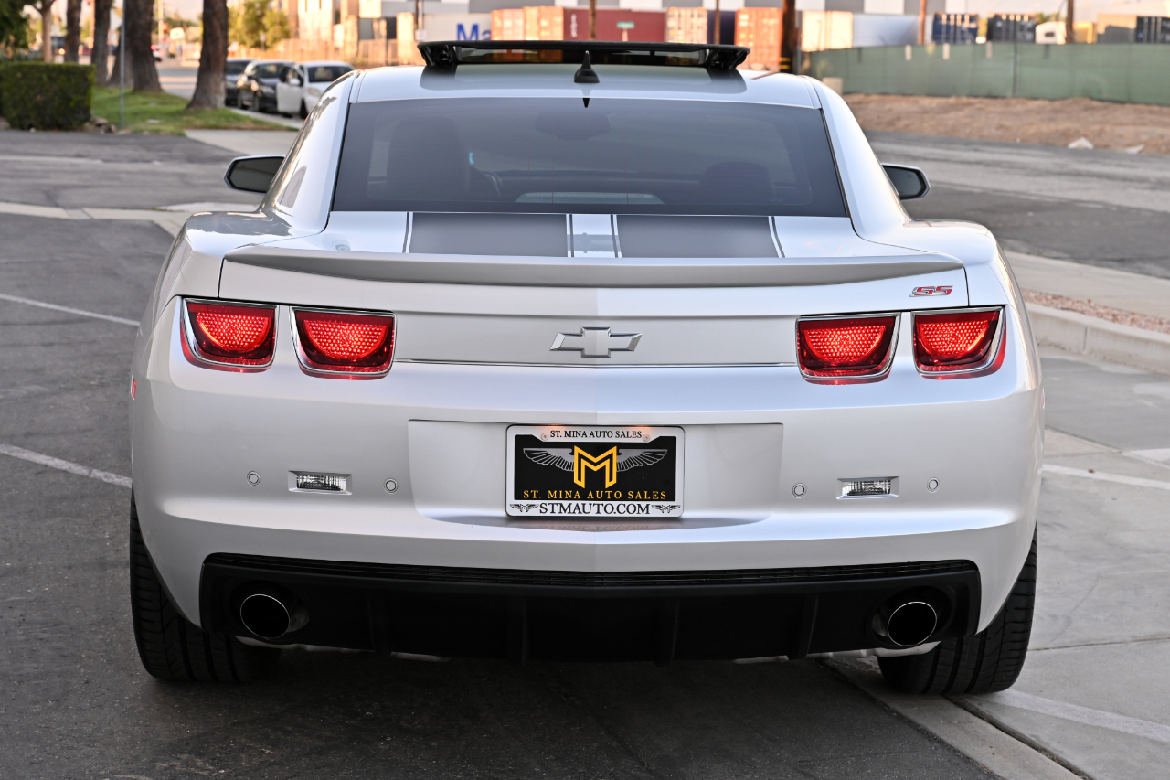 Chevrolet Camaro  2011