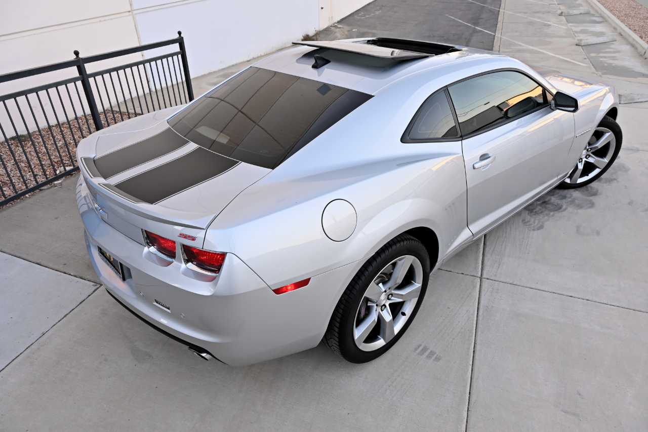 Chevrolet Camaro  2011